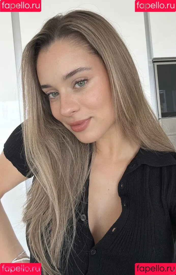 Daniela Melchior / danielamelchior Onlyfans Photo Gallery 