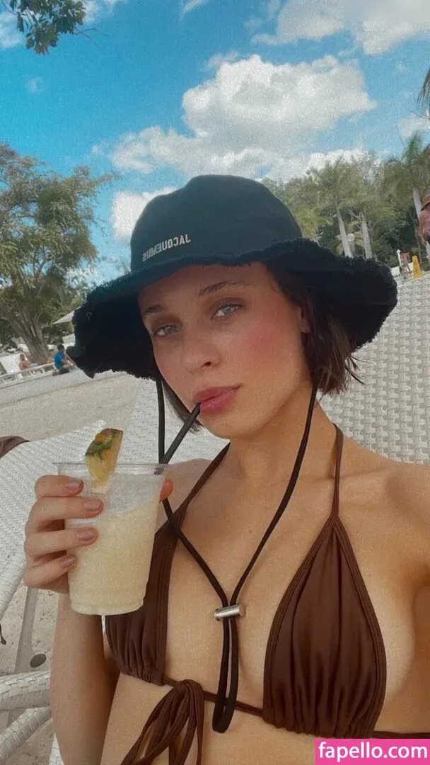 Daniela Melchior / danielamelchior Onlyfans Photo Gallery 