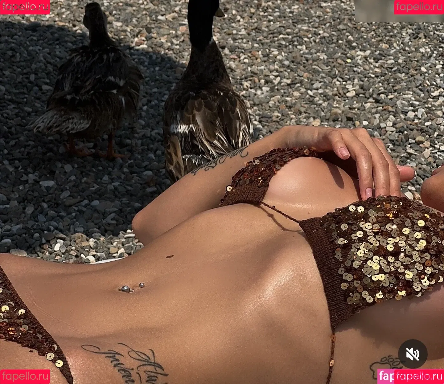KarnaVal / karna.val Onlyfans Photo Gallery 