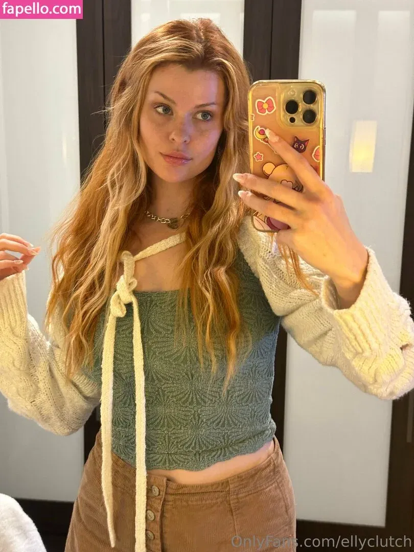 Elly Clutch / PeachGoneWild / ellyclutch Onlyfans Photo Gallery 