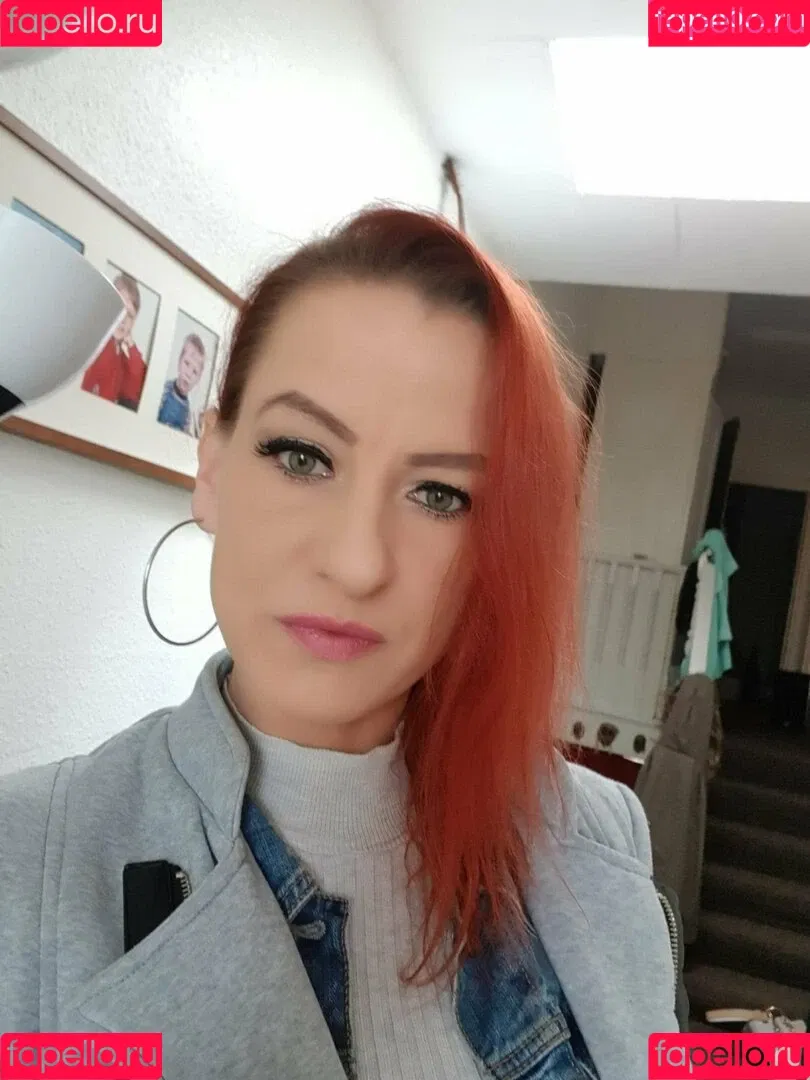 Firegirl1 / https: / polishfiregirl / redfiregirl20 Onlyfans Photo Gallery 