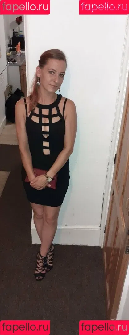 Firegirl1 / https: / polishfiregirl / redfiregirl20 Onlyfans Photo Gallery 