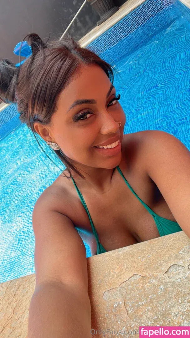 sofiamorenox / sofiemorenox Onlyfans Photo Gallery 