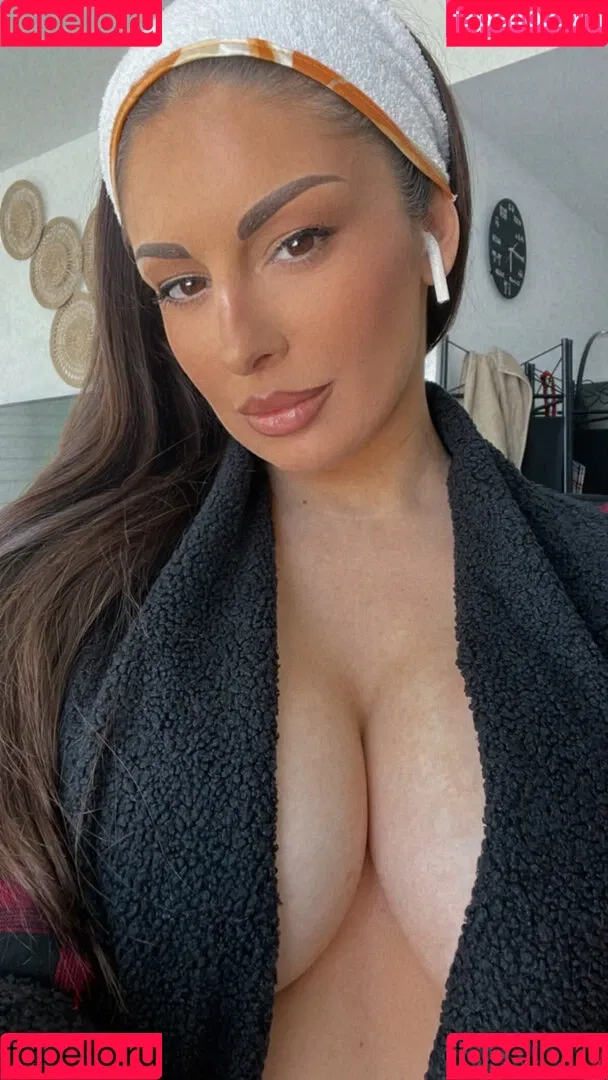 Risrose / marisa rosen / risroseofficial Onlyfans Photo Gallery 