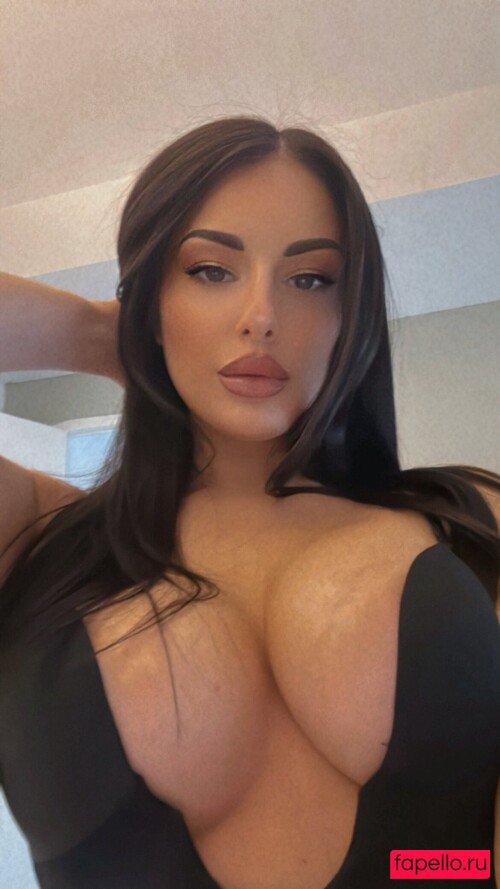 Risrose Nude Onlyfans Photo 21