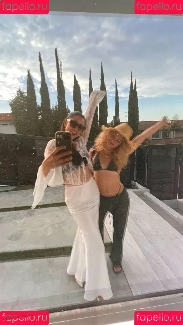 Brec Bassinger / brec_bassinger / brecbassinger Onlyfans Photo Gallery 