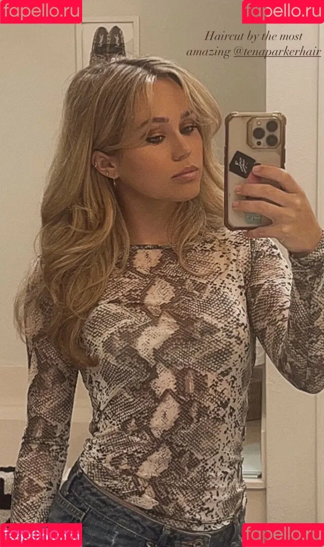 Brec Bassinger / brec_bassinger / brecbassinger Onlyfans Photo Gallery 