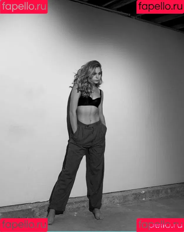 Brec Bassinger / brec_bassinger / brecbassinger Onlyfans Photo Gallery 