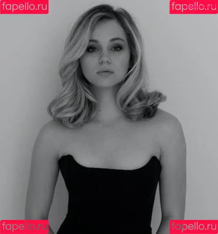 Brec Bassinger / brec_bassinger / brecbassinger Onlyfans Photo Gallery 