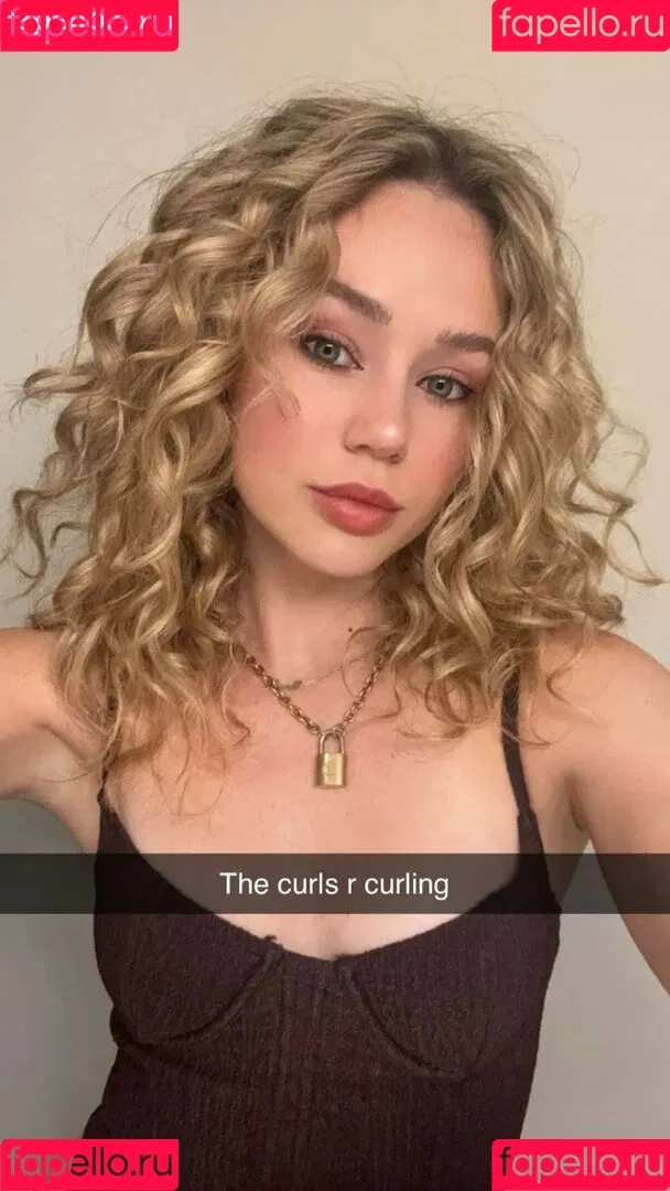 Brec Bassinger / brec_bassinger / brecbassinger Onlyfans Photo Gallery 