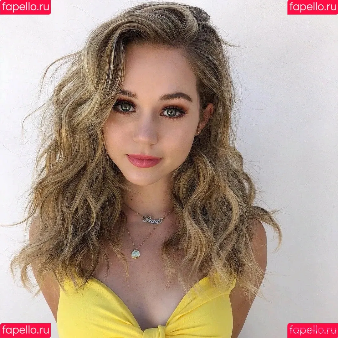 Brec Bassinger / brec_bassinger / brecbassinger Onlyfans Photo Gallery 