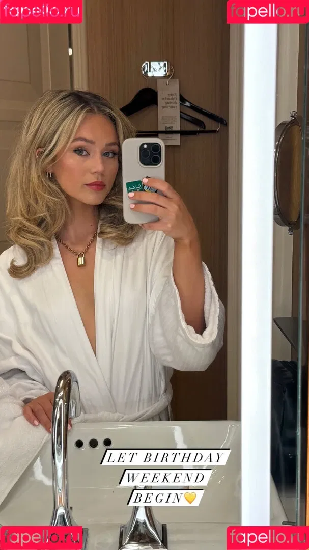 Brec Bassinger / brec_bassinger / brecbassinger Onlyfans Photo Gallery 