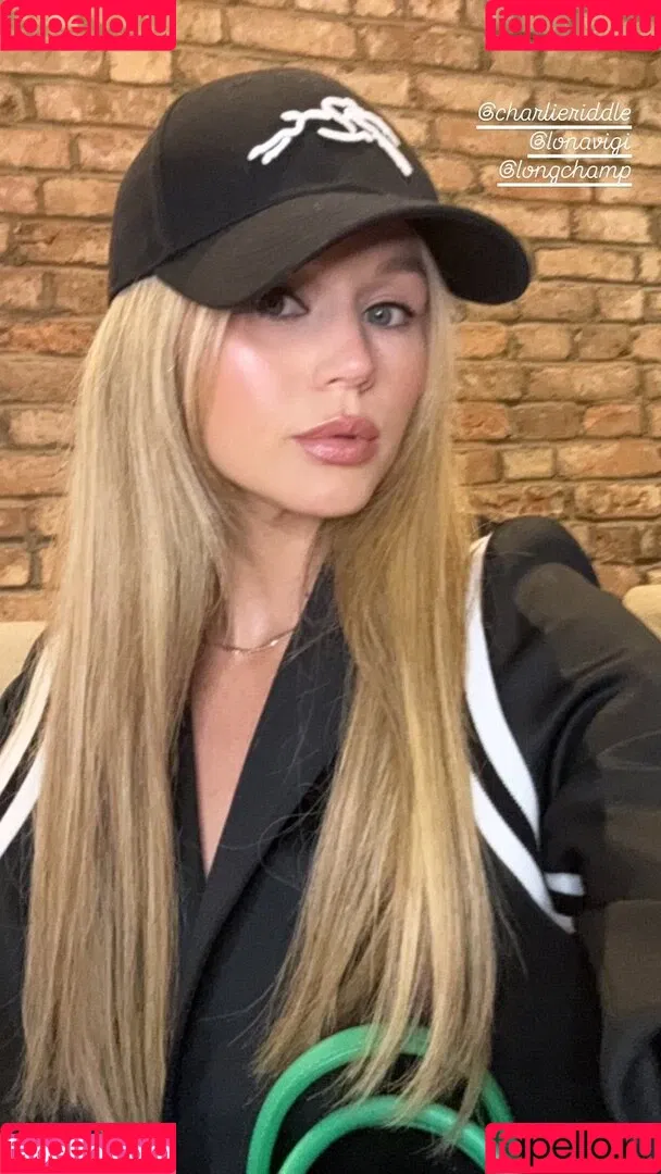 Brec Bassinger / brec_bassinger / brecbassinger Onlyfans Photo Gallery 