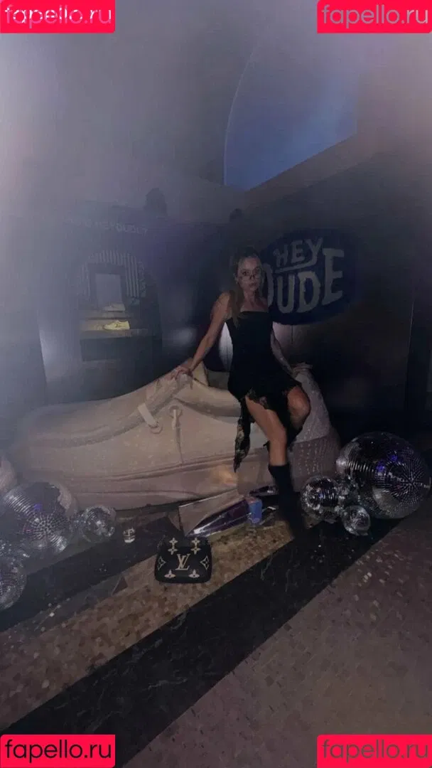 Brec Bassinger / brec_bassinger / brecbassinger Onlyfans Photo Gallery 