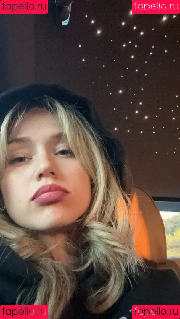 Brec Bassinger / brec_bassinger / brecbassinger Onlyfans Photo Gallery 