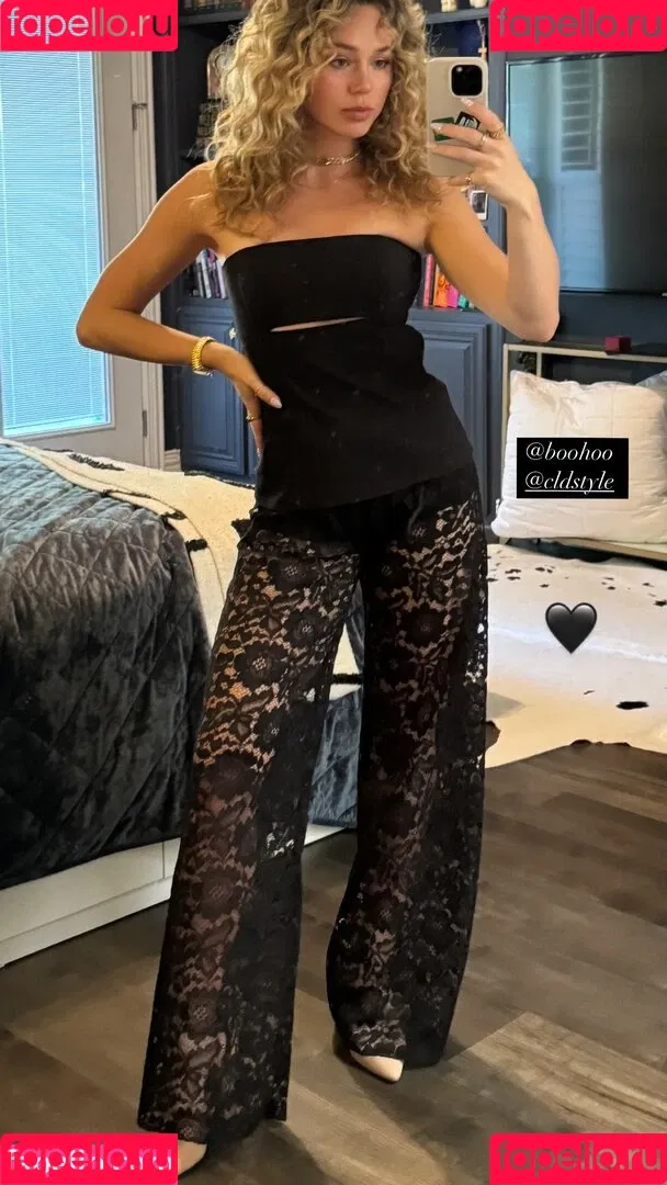 Brec Bassinger / brec_bassinger / brecbassinger Onlyfans Photo Gallery 