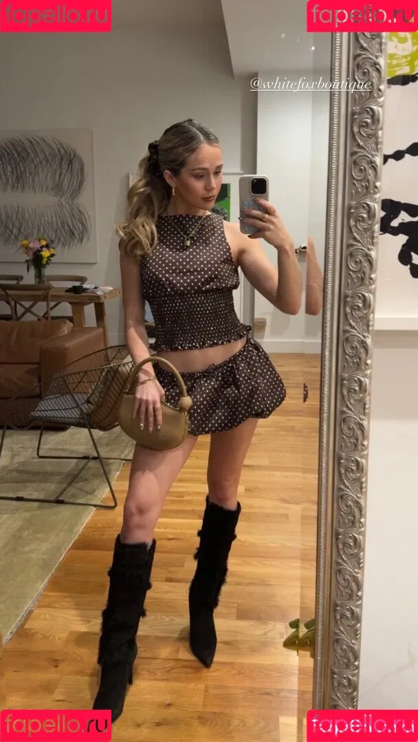 Brec Bassinger / brec_bassinger / brecbassinger Onlyfans Photo Gallery 