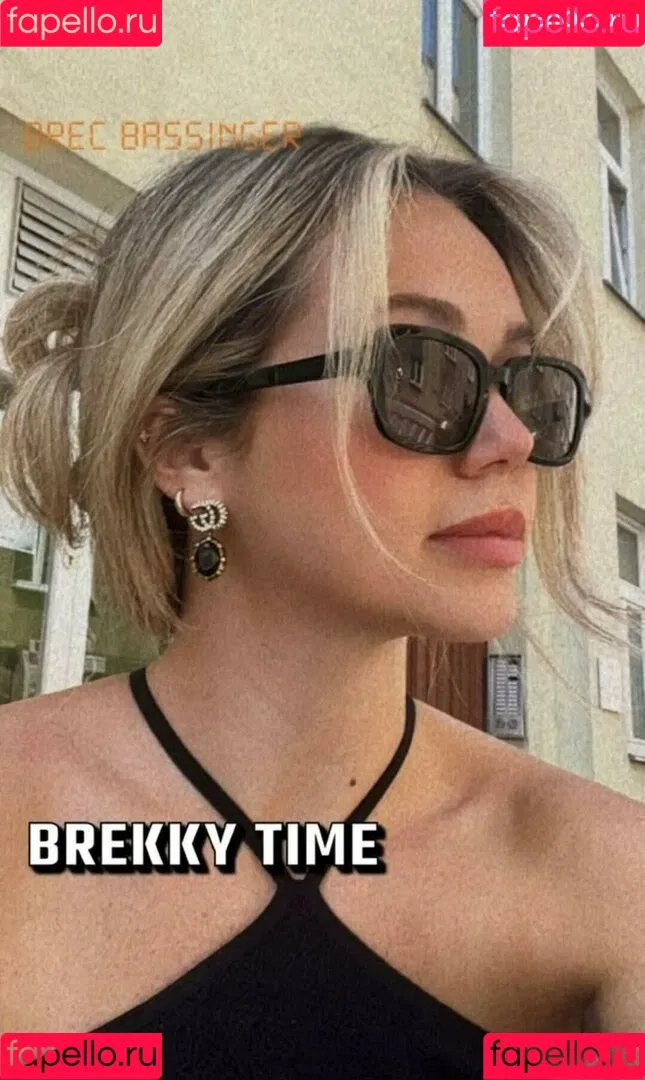 Brec Bassinger / brec_bassinger / brecbassinger Onlyfans Photo Gallery 