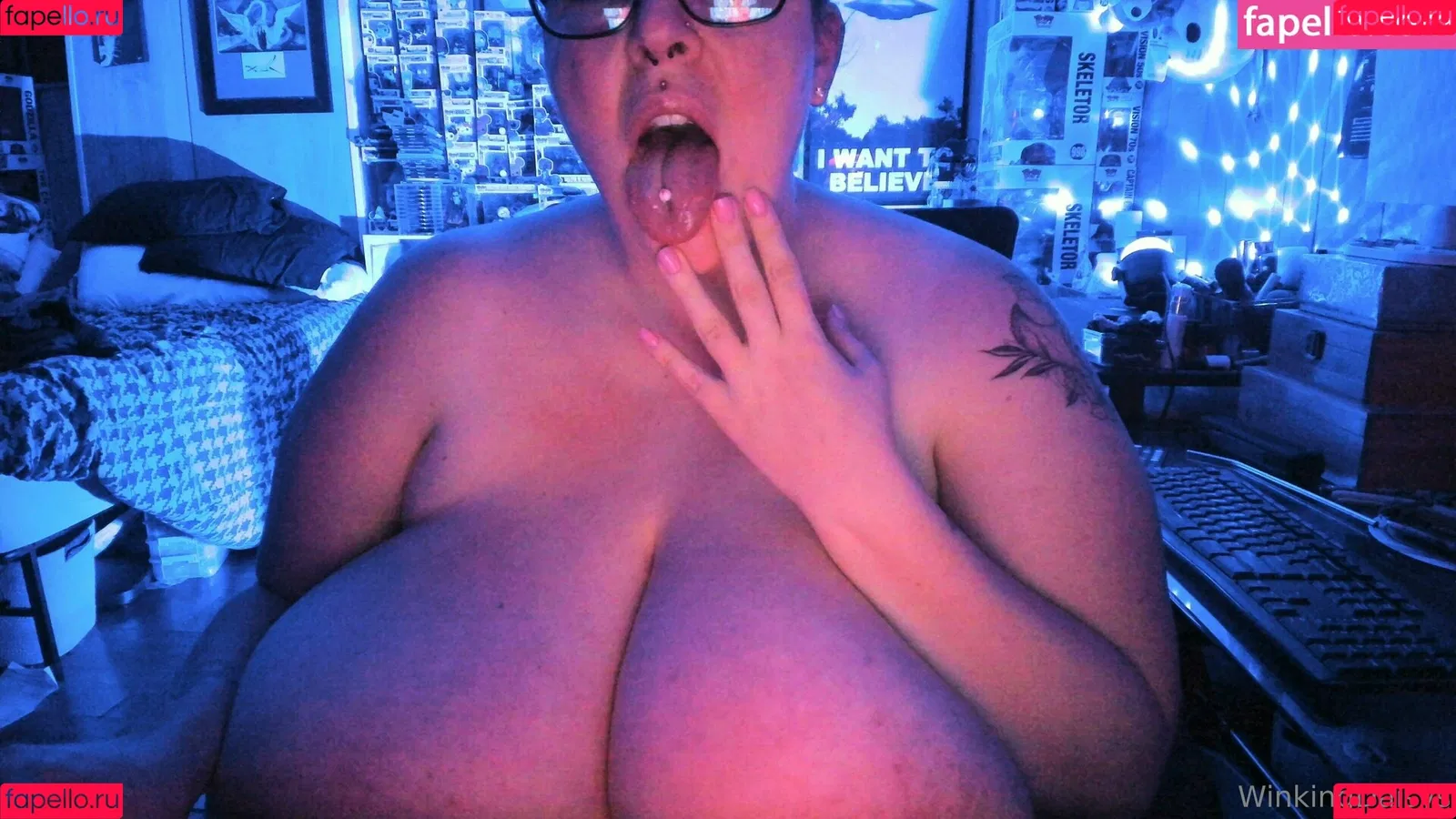busty mara / winking.daisys / winkingdaisys Onlyfans Photo Gallery 