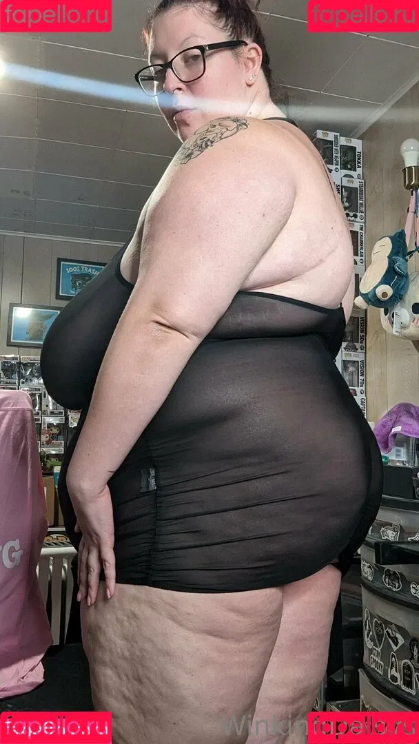 busty mara / winking.daisys / winkingdaisys Onlyfans Photo Gallery 