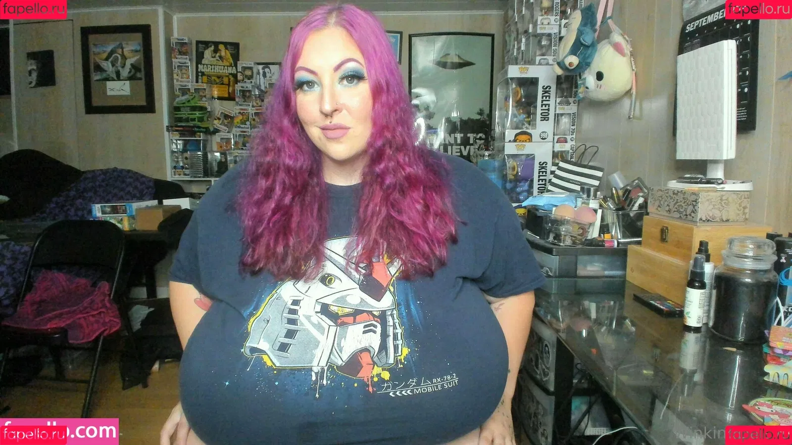 busty mara / winking.daisys / winkingdaisys Onlyfans Photo Gallery 