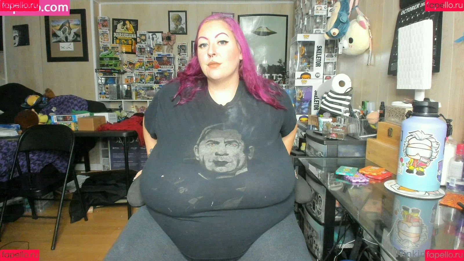 busty mara / winking.daisys / winkingdaisys Onlyfans Photo Gallery 