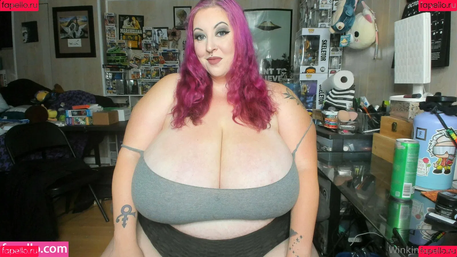 busty mara / winking.daisys / winkingdaisys Onlyfans Photo Gallery 