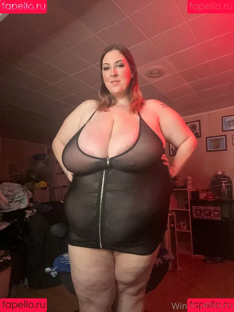 busty mara / winking.daisys / winkingdaisys Onlyfans Photo Gallery 