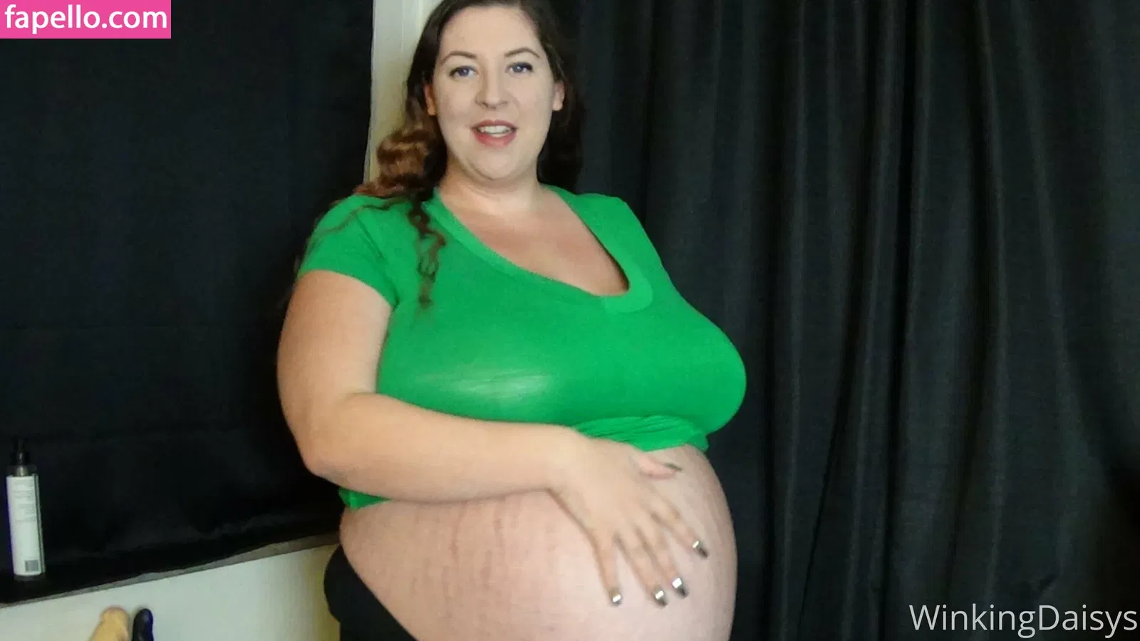 busty mara / winking.daisys / winkingdaisys Onlyfans Photo Gallery 