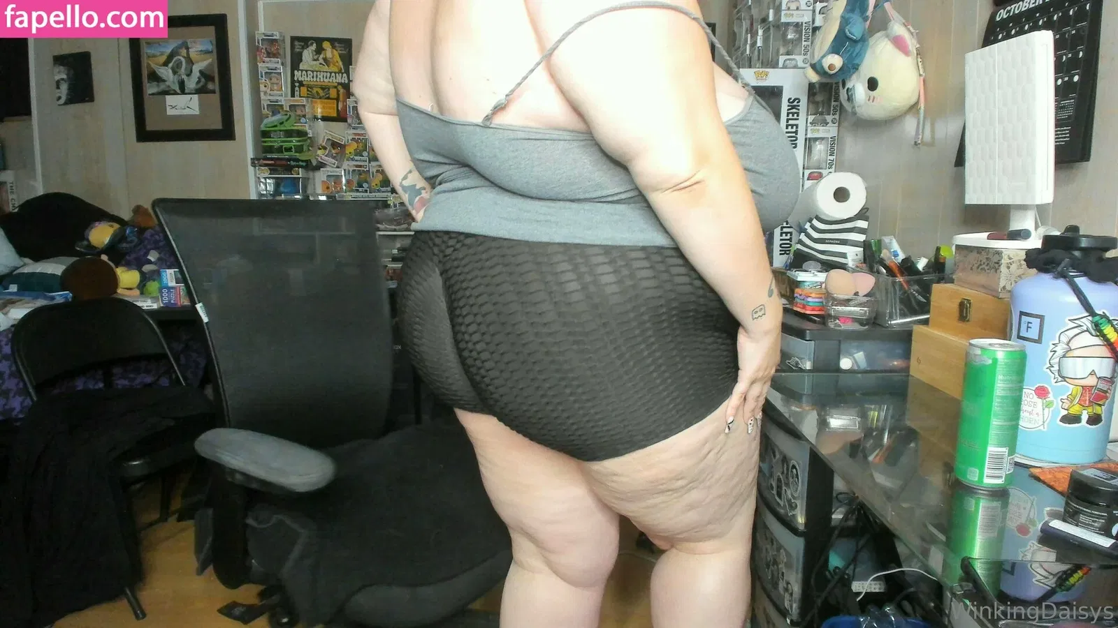 busty mara / winking.daisys / winkingdaisys Onlyfans Photo Gallery 