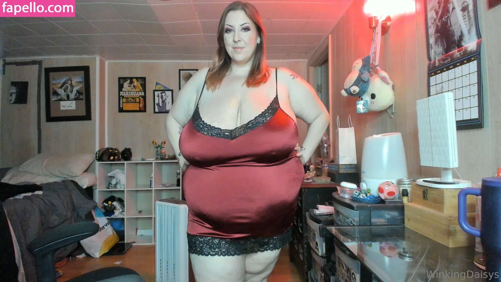 busty mara / winking.daisys / winkingdaisys Onlyfans Photo Gallery 