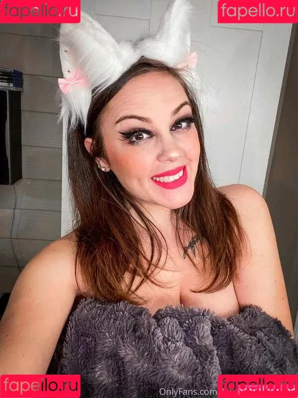 Kara Capri / https: / karacaprivip / thekaracapri Onlyfans Photo Gallery 