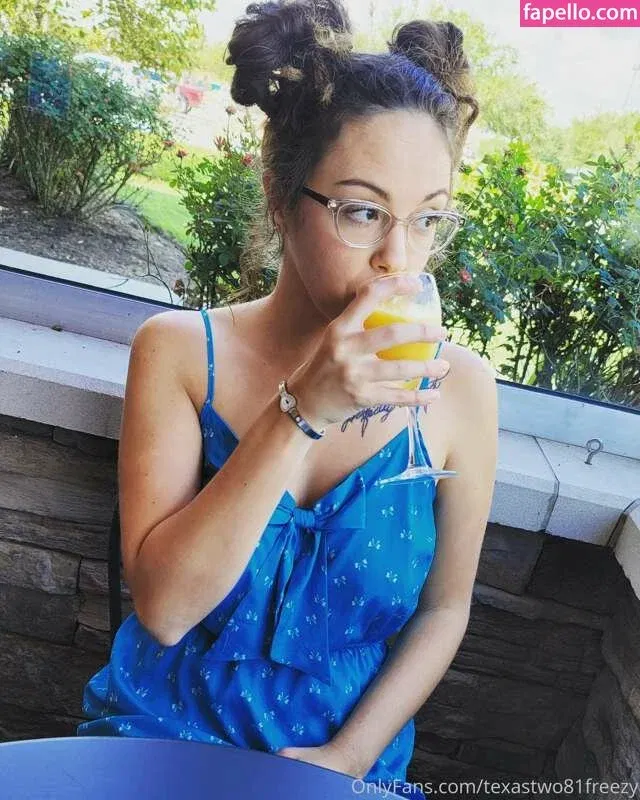 Kara Capri / https: / karacaprivip / thekaracapri Onlyfans Photo Gallery 