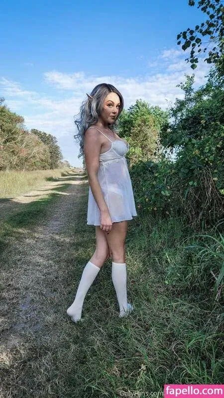 Kara Capri / https: / karacaprivip / thekaracapri Onlyfans Photo Gallery 