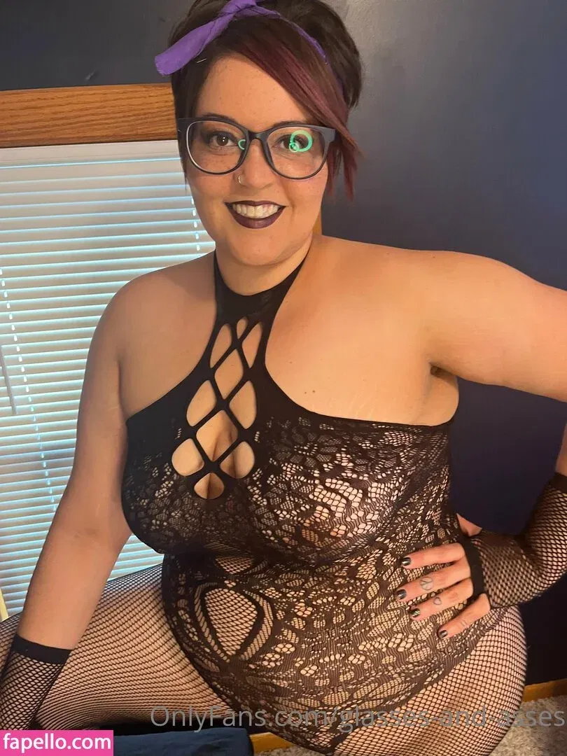 glasses-and-asses / glassesandasses Onlyfans Photo Gallery 