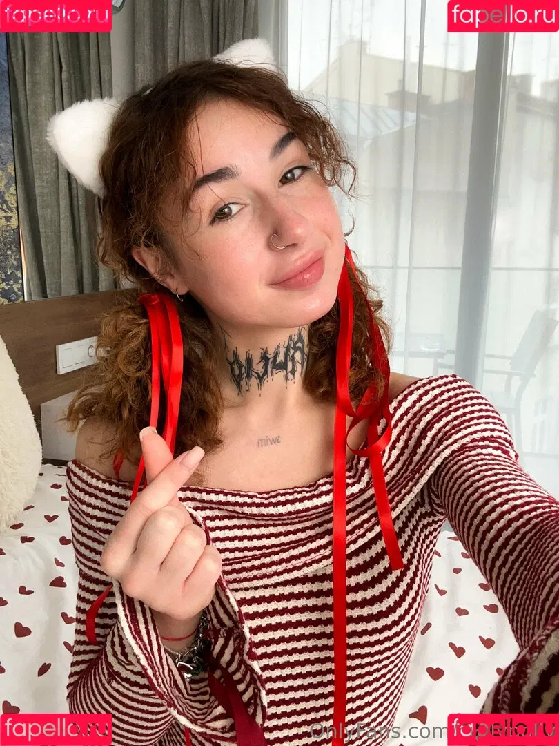 curlypolly / thecurlypolly Onlyfans Photo Gallery 