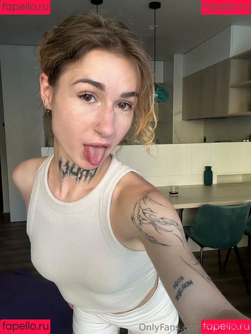 curlypolly / thecurlypolly Onlyfans Photo Gallery 
