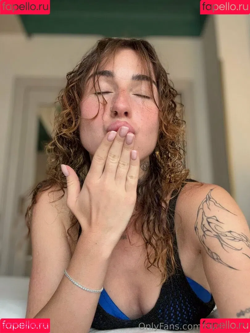 curlypolly / thecurlypolly Onlyfans Photo Gallery 