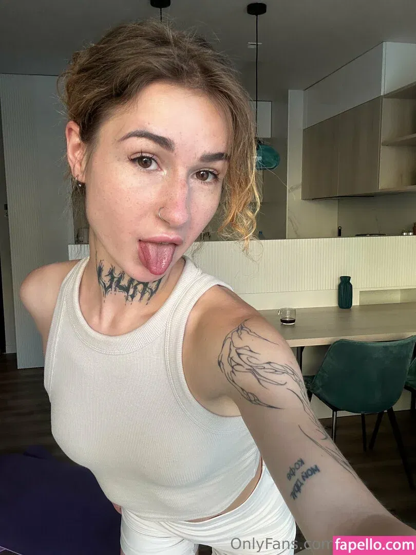 curlypolly / thecurlypolly Onlyfans Photo Gallery 