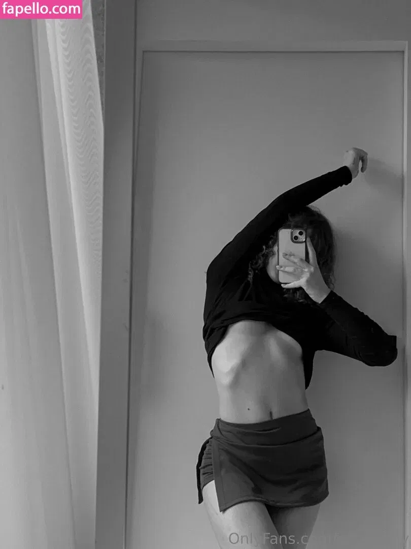 curlypolly / thecurlypolly Onlyfans Photo Gallery 