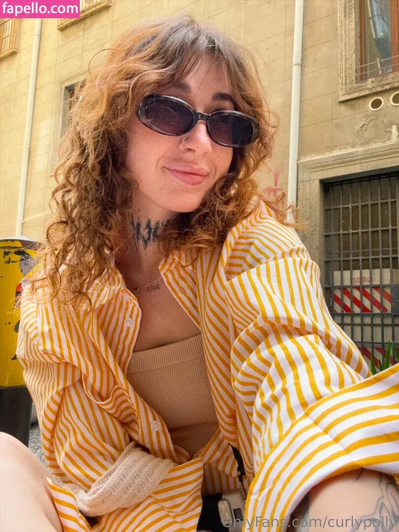 curlypolly / thecurlypolly Onlyfans Photo Gallery 