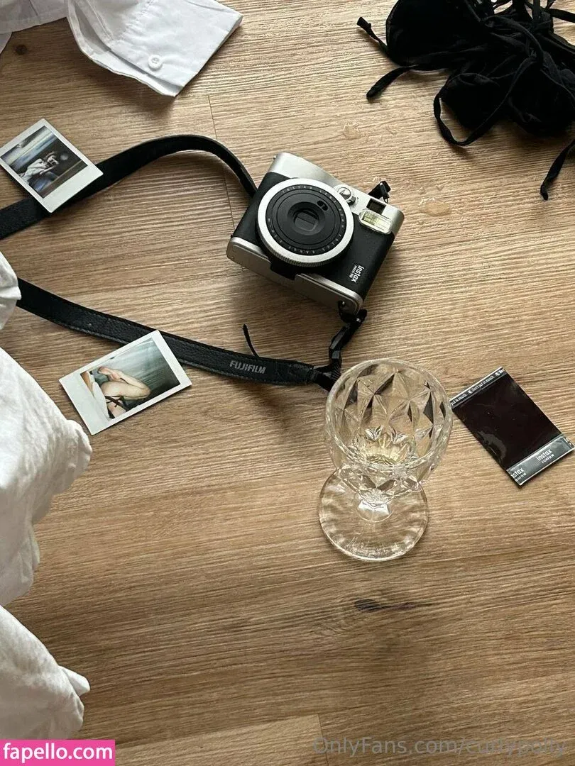 curlypolly / thecurlypolly Onlyfans Photo Gallery 