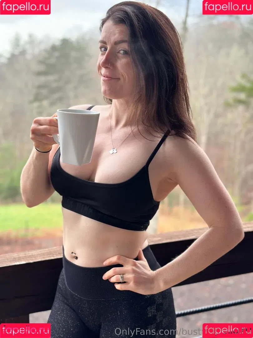 bustyciara_free / im_free3892 Onlyfans Photo Gallery 