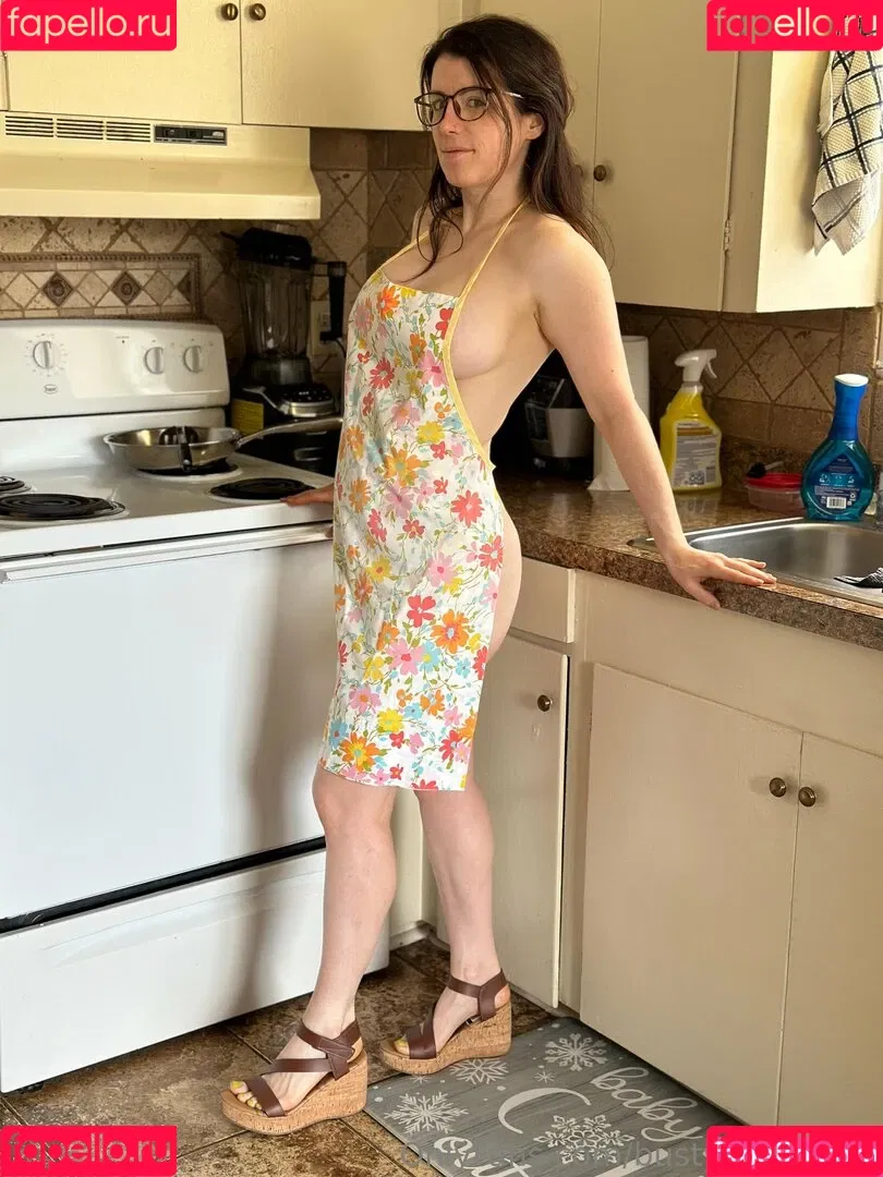 bustyciara_free / im_free3892 Onlyfans Photo Gallery 