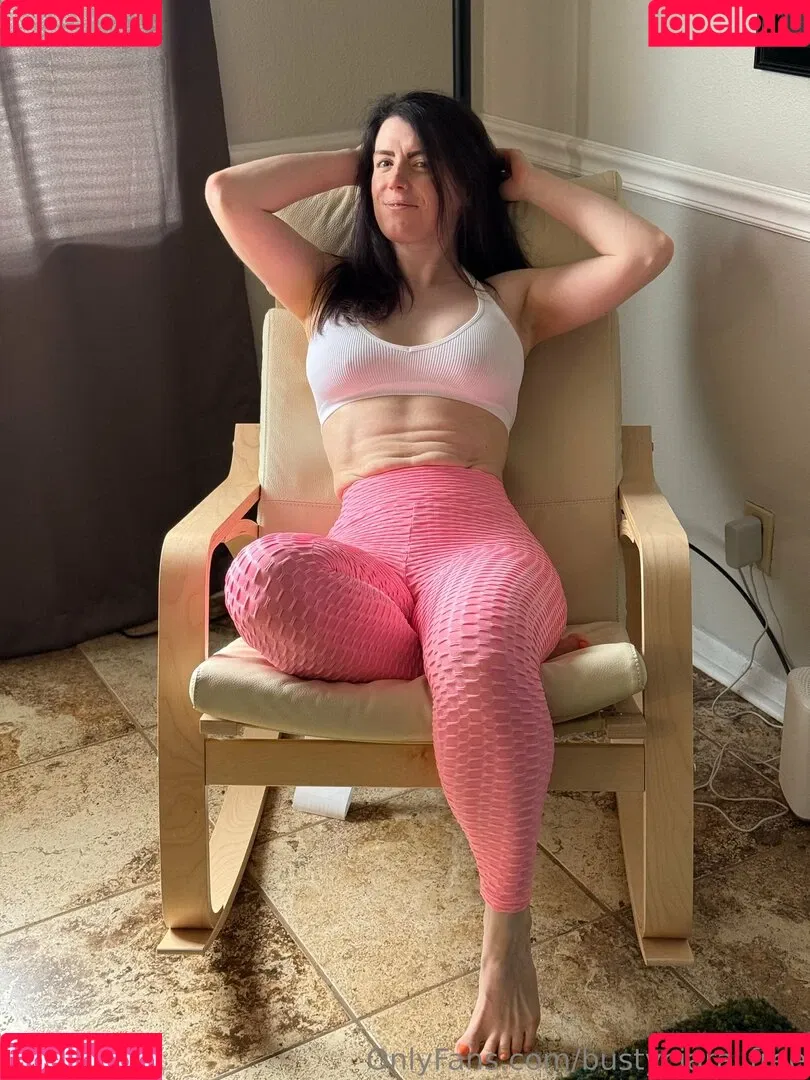 bustyciara_free / im_free3892 Onlyfans Photo Gallery 