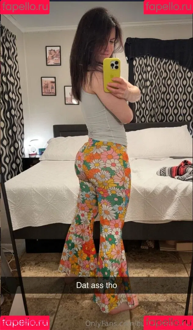 bustyciara_free / im_free3892 Onlyfans Photo Gallery 