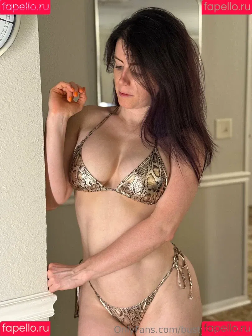 bustyciara_free / im_free3892 Onlyfans Photo Gallery 