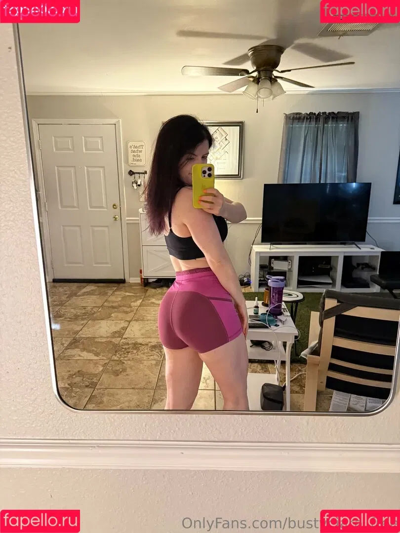 bustyciara_free / im_free3892 Onlyfans Photo Gallery 