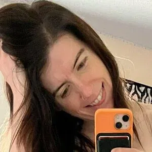 bustyciara_free / im_free3892 Onlyfans Photo Gallery 