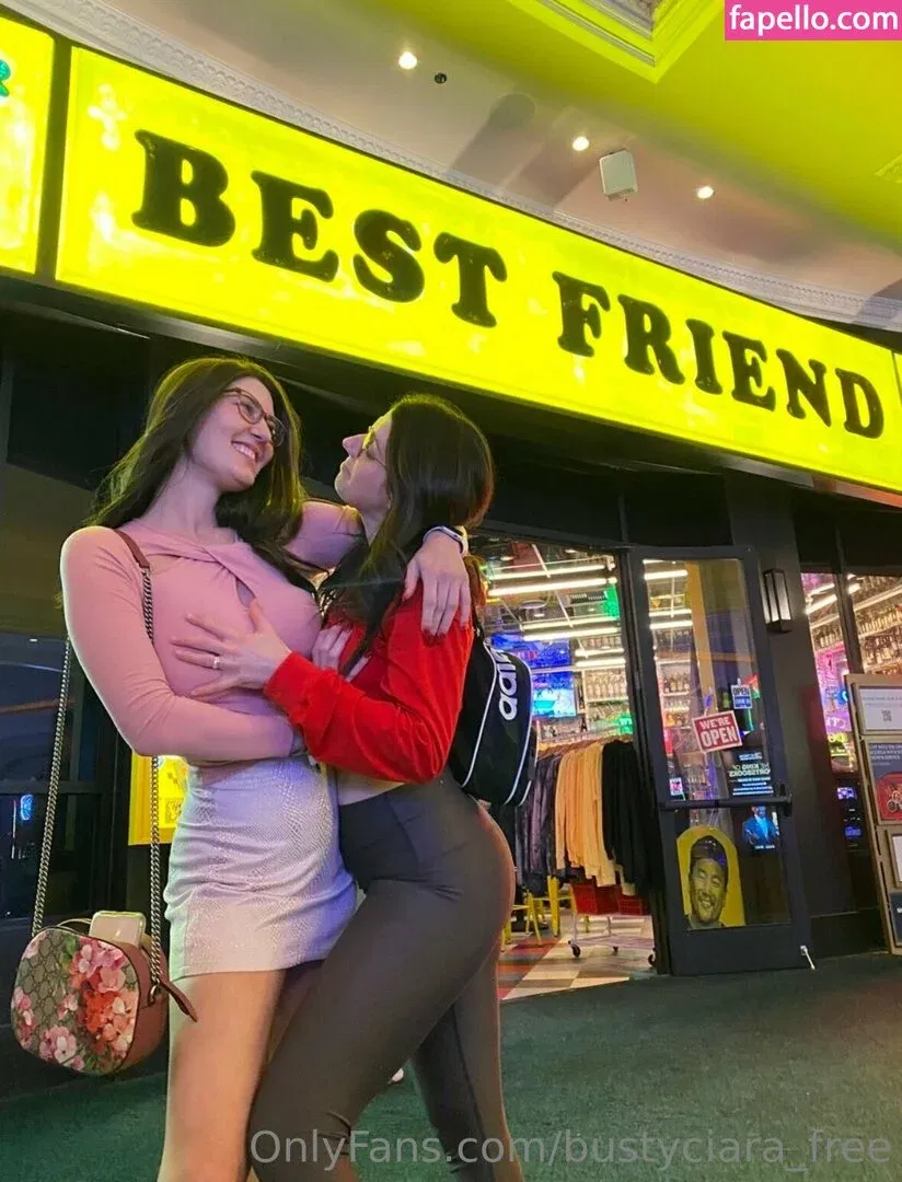 bustyciara_free / im_free3892 Onlyfans Photo Gallery 